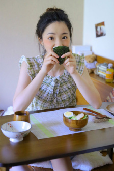 忍冬艳蔷薇免费观看